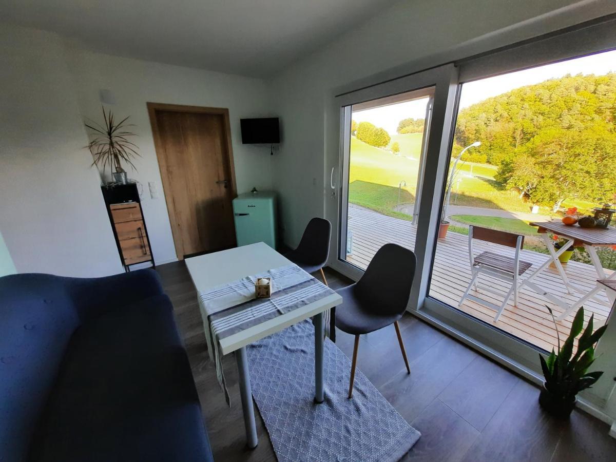 Ferienwohnung Karussell Siebenbach エクステリア 写真